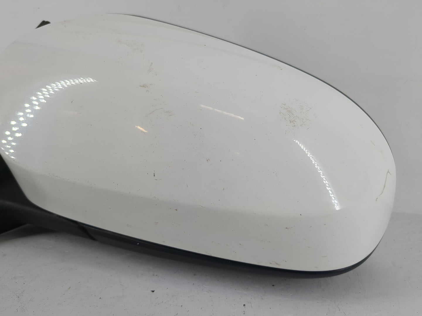 2012-2014 Toyota Camry Driver Side View Mirror - Left Door Mirror OEM Used - Oemusedautoparts1.com