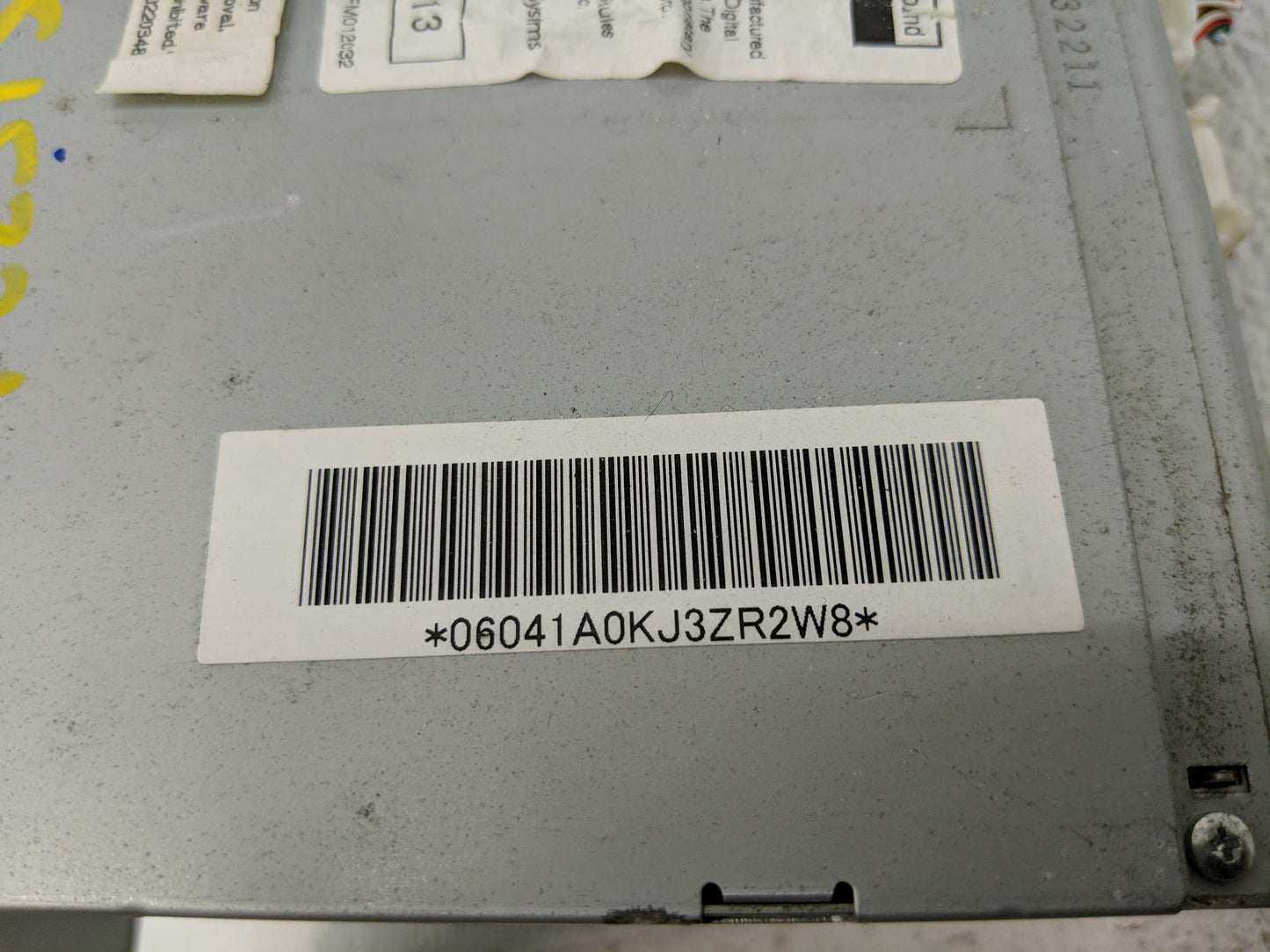 2013 Toyota Camry Radio AM FM Cd Player Receiver Replacement P/N:06041A0KJ3ZR2W8 86140-06020, 86140-06041 Fits OEM Used Auto