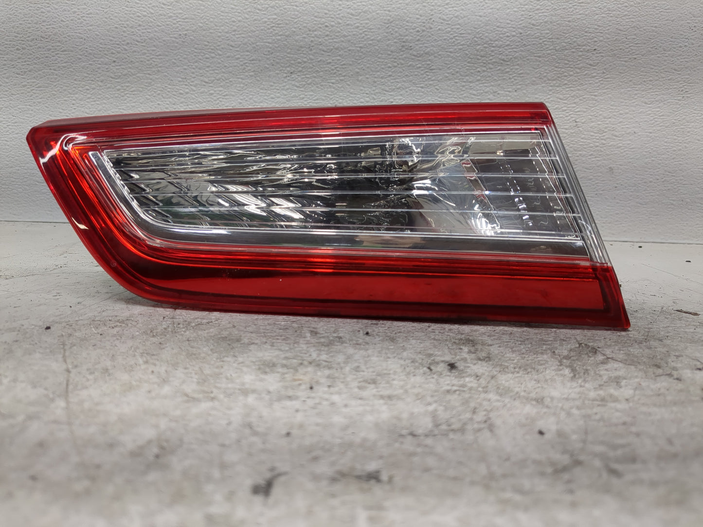 2012-2014 Toyota Camry Tail Light Assembly Passenger Right OEM Fits Fits 2012 2013 2014 OEM Used Auto Parts - Oemusedautopar