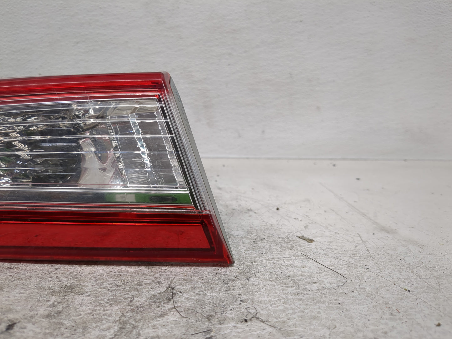 2012-2014 Toyota Camry Tail Light Assembly Passenger Right OEM Fits Fits 2012 2013 2014 OEM Used Auto Parts - Oemusedautopar