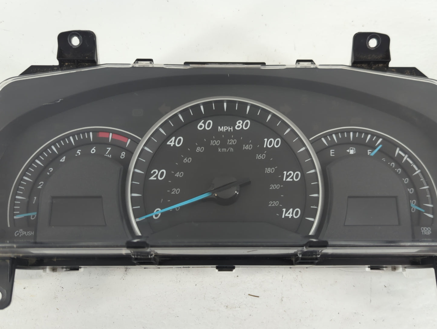 2013-2014 Toyota Camry Instrument Cluster Speedometer Gauges P/N:83800-0X620-00 Fits Fits 2013 2014 OEM Used Auto Parts - Oe