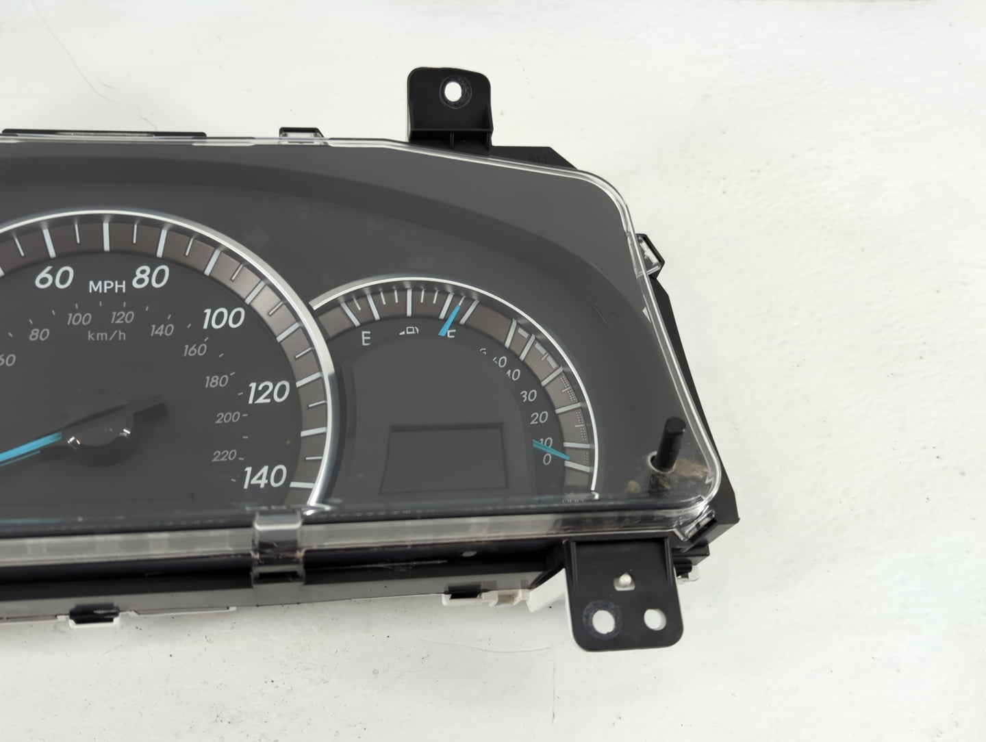 2013-2014 Toyota Camry Instrument Cluster Speedometer Gauges P/N:83800-0X640-00 Fits Fits 2013 2014 OEM Used Auto Parts - Oe
