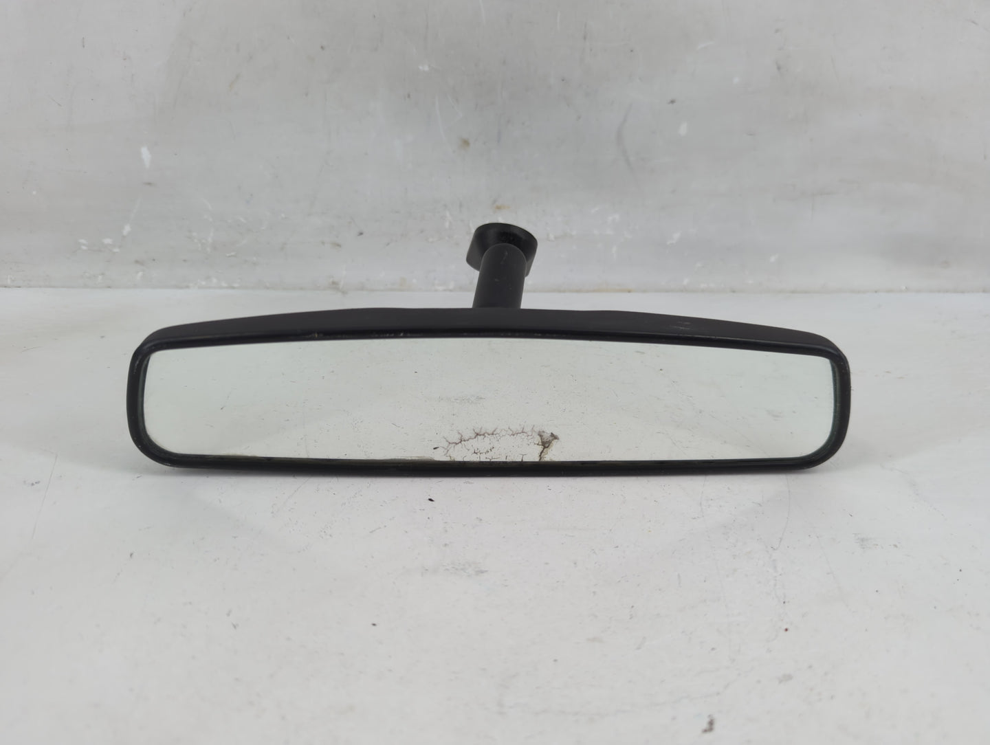2013 Toyota Camry Interior Rear View Mirror Replacement OEM P/N:E8011083 Fits OEM Used Auto Parts - Oemusedautoparts1.com