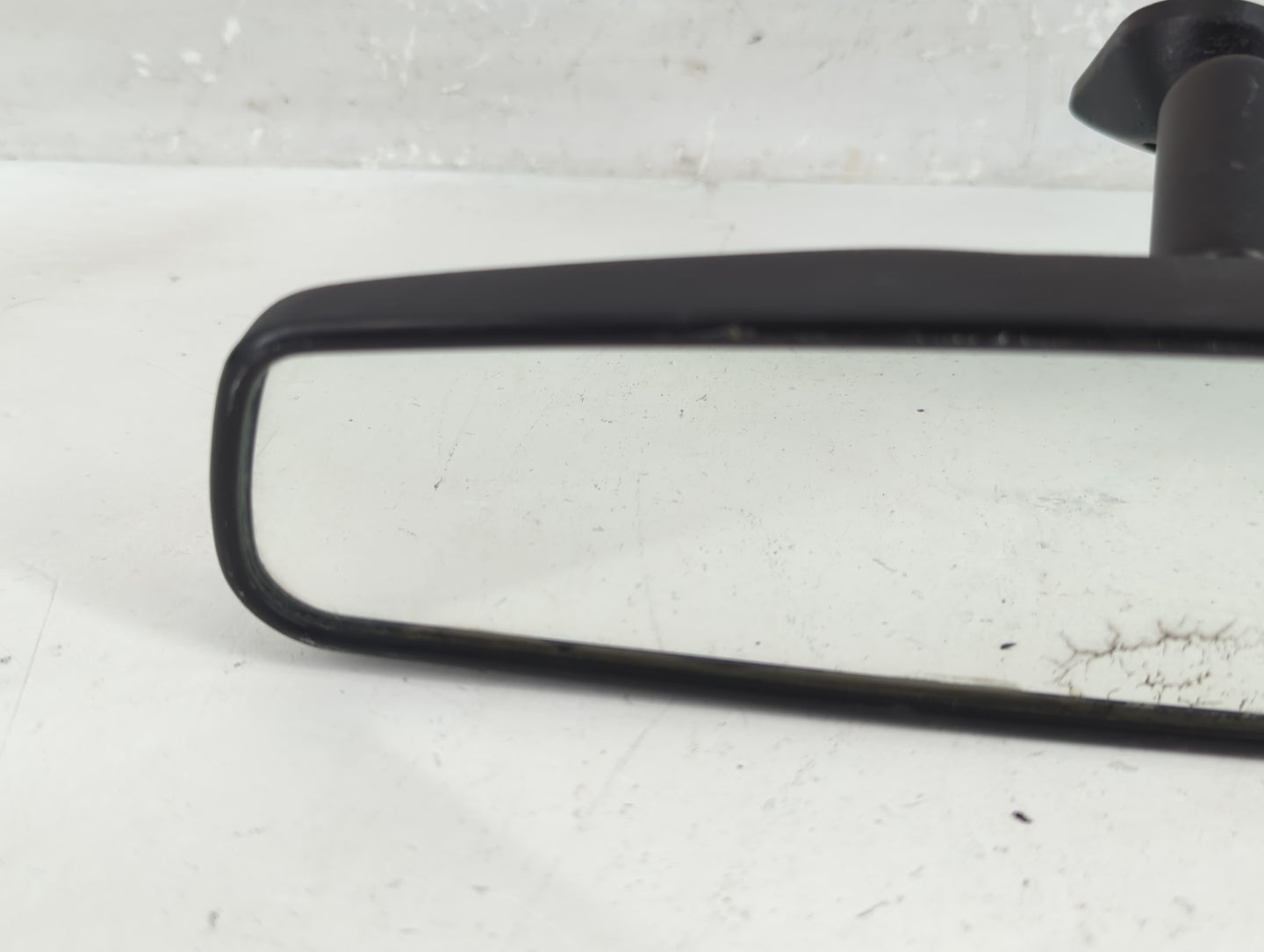 2013 Toyota Camry Interior Rear View Mirror Replacement OEM P/N:E8011083 Fits OEM Used Auto Parts - Oemusedautoparts1.com