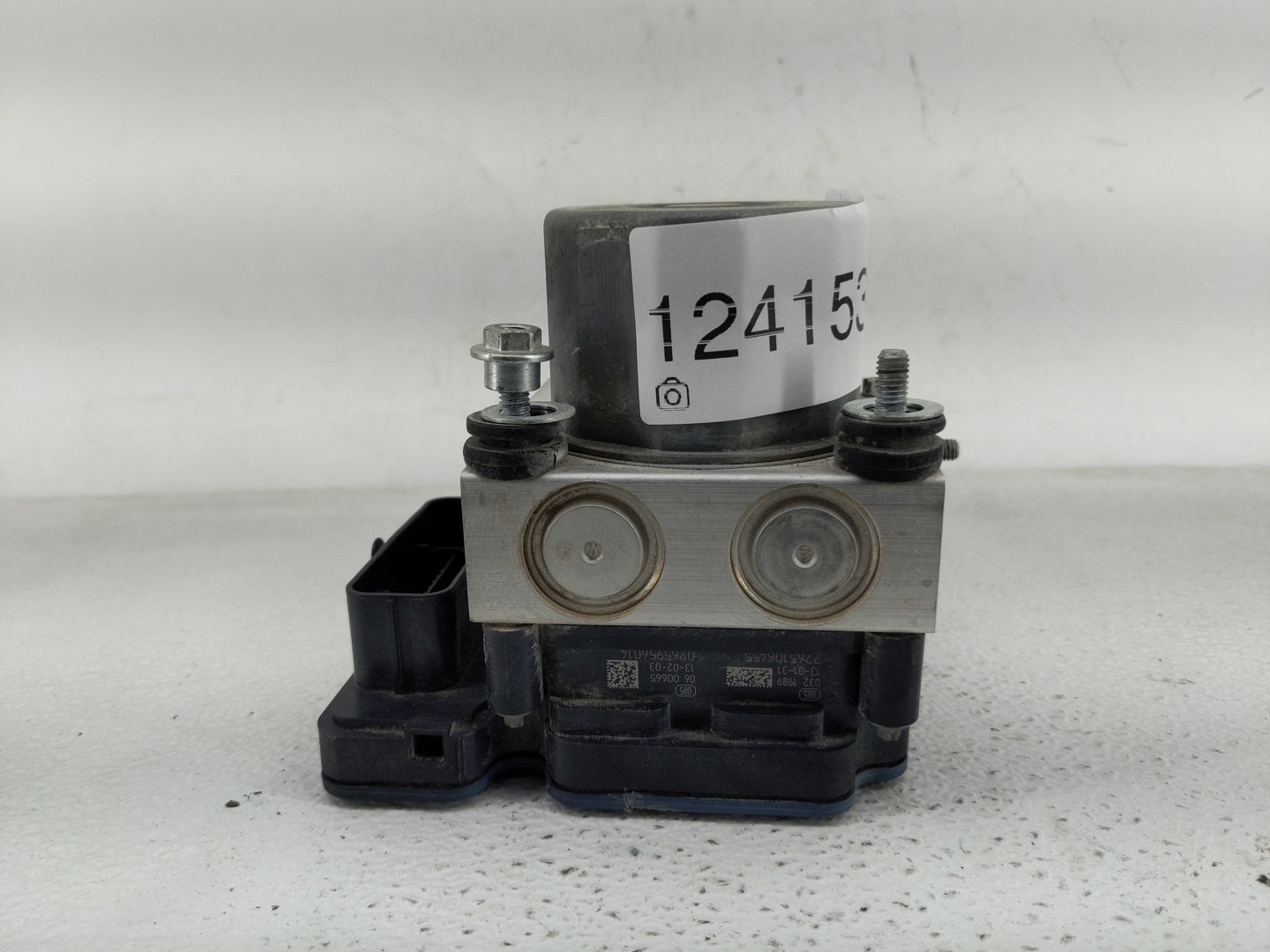 2013-2014 Toyota Camry ABS Pump Control Module Replacement P/N:44540-06080 Fits Fits 2013 2014 OEM Used Auto Parts - Oemused