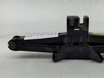 2013 Toyota Camry Spare Scissor Car Jack