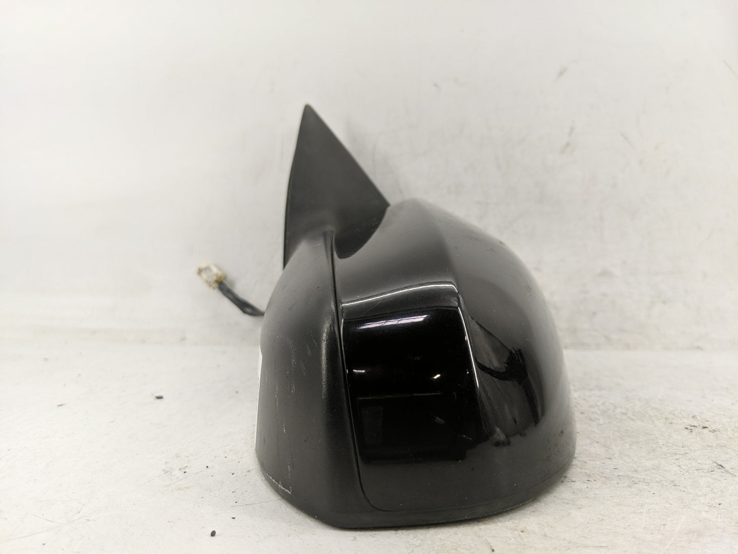 2013 Toyota Camry Side Mirror Replacement Driver Left View Door Mirror Fits OEM Used Auto Parts - Oemusedautoparts1.com