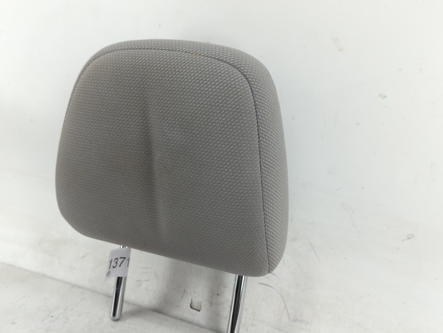 2012-2017 Toyota Camry Headrest Head Rest Front Driver Passenger Seat Fits Fits 2012 2013 2014 2015 2016 2017 OEM Used Auto 