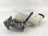2013-2013 Toyota Camry Brake Master Cylinder 1377106 - Oemusedautoparts1.com