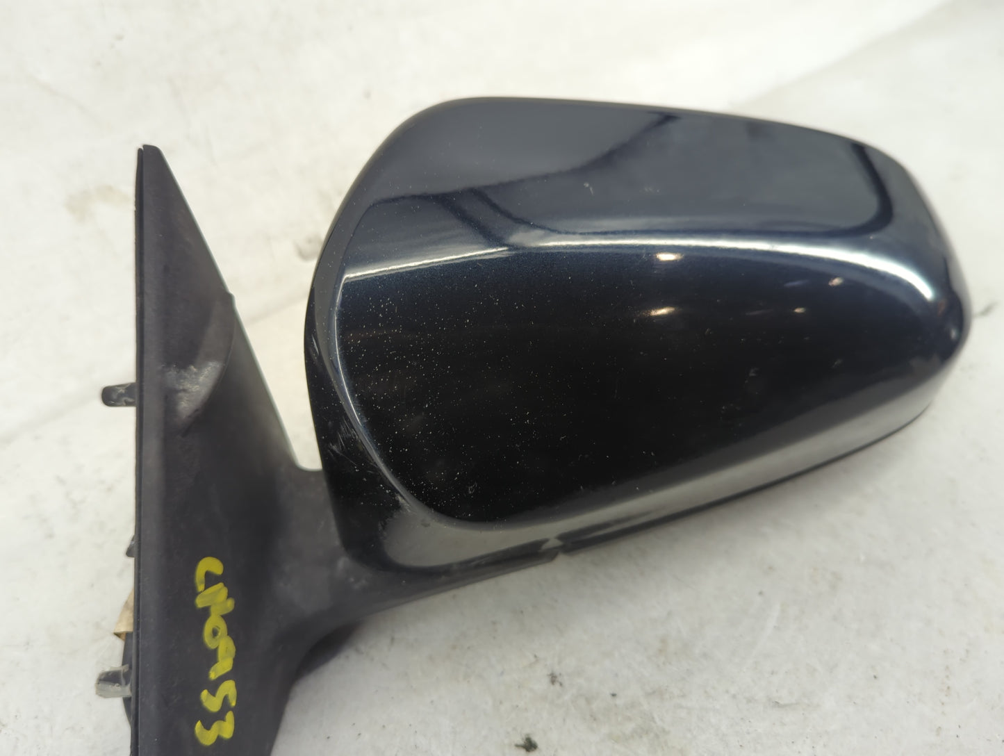 2012-2014 Toyota Camry Driver Side View Mirror - Left Door Mirror OEM Used - Oemusedautoparts1.com