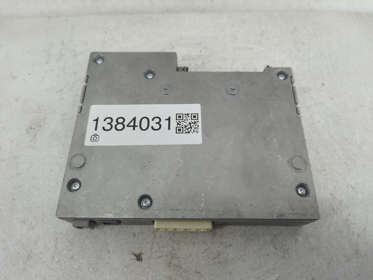 2012-2015 Toyota Camry Radio AM FM Cd Player Receiver Replacement P/N:86100-YY050 Fits Fits 2012 2013 2014 2015 OEM Used Aut