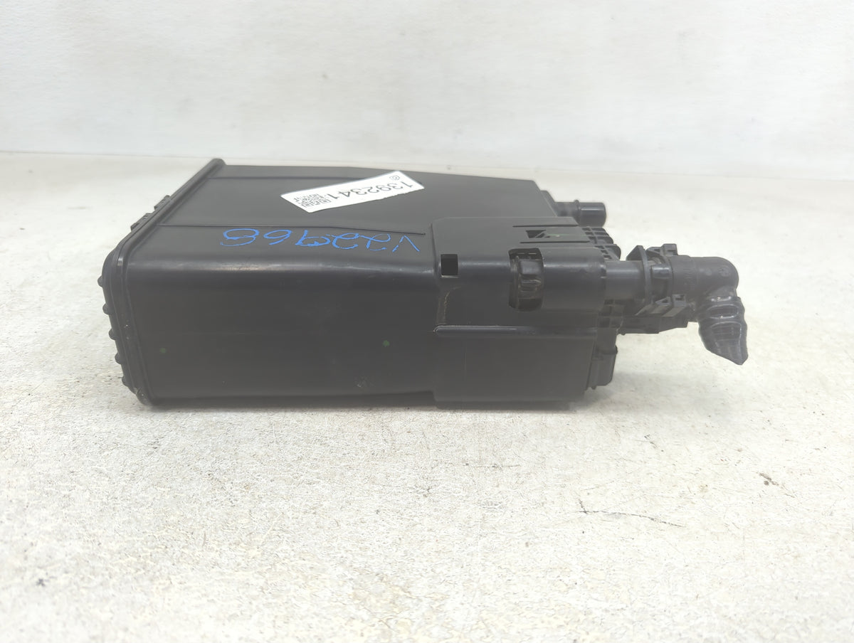 2013 Toyota Camry Fuel Vapor Charcoal Canister 1392341 - Oemusedautoparts1.com