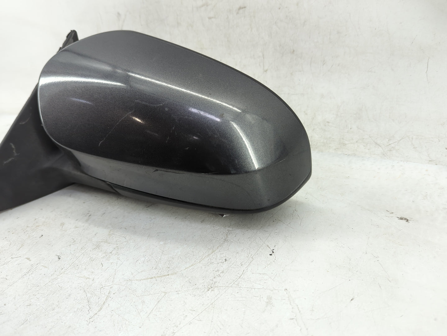 2012-2014 Toyota Camry Driver Side View Mirror - Left Door Mirror OEM Used - Oemusedautoparts1.com