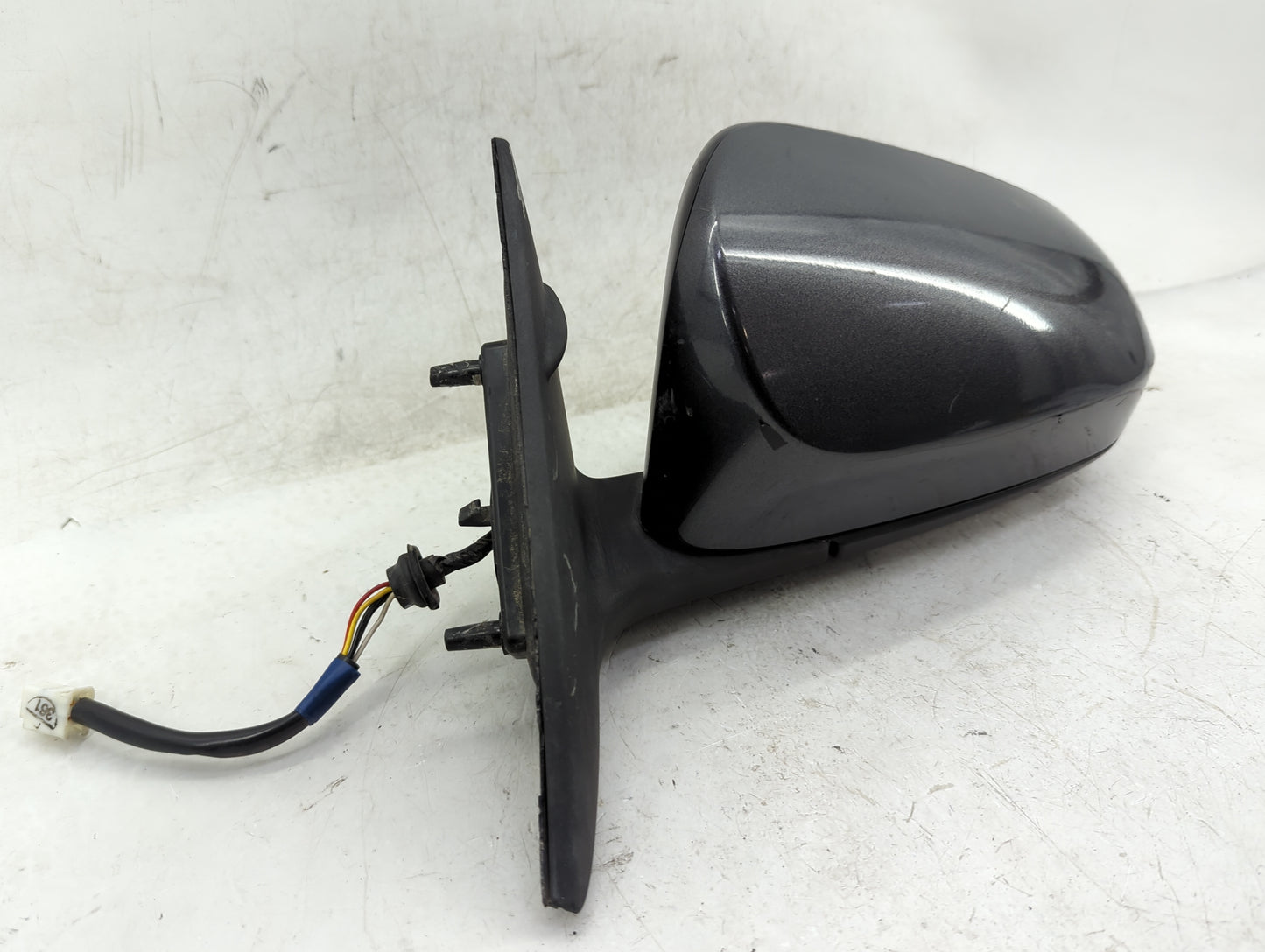 2012-2014 Toyota Camry Driver Side View Mirror - Left Door Mirror OEM Used - Oemusedautoparts1.com