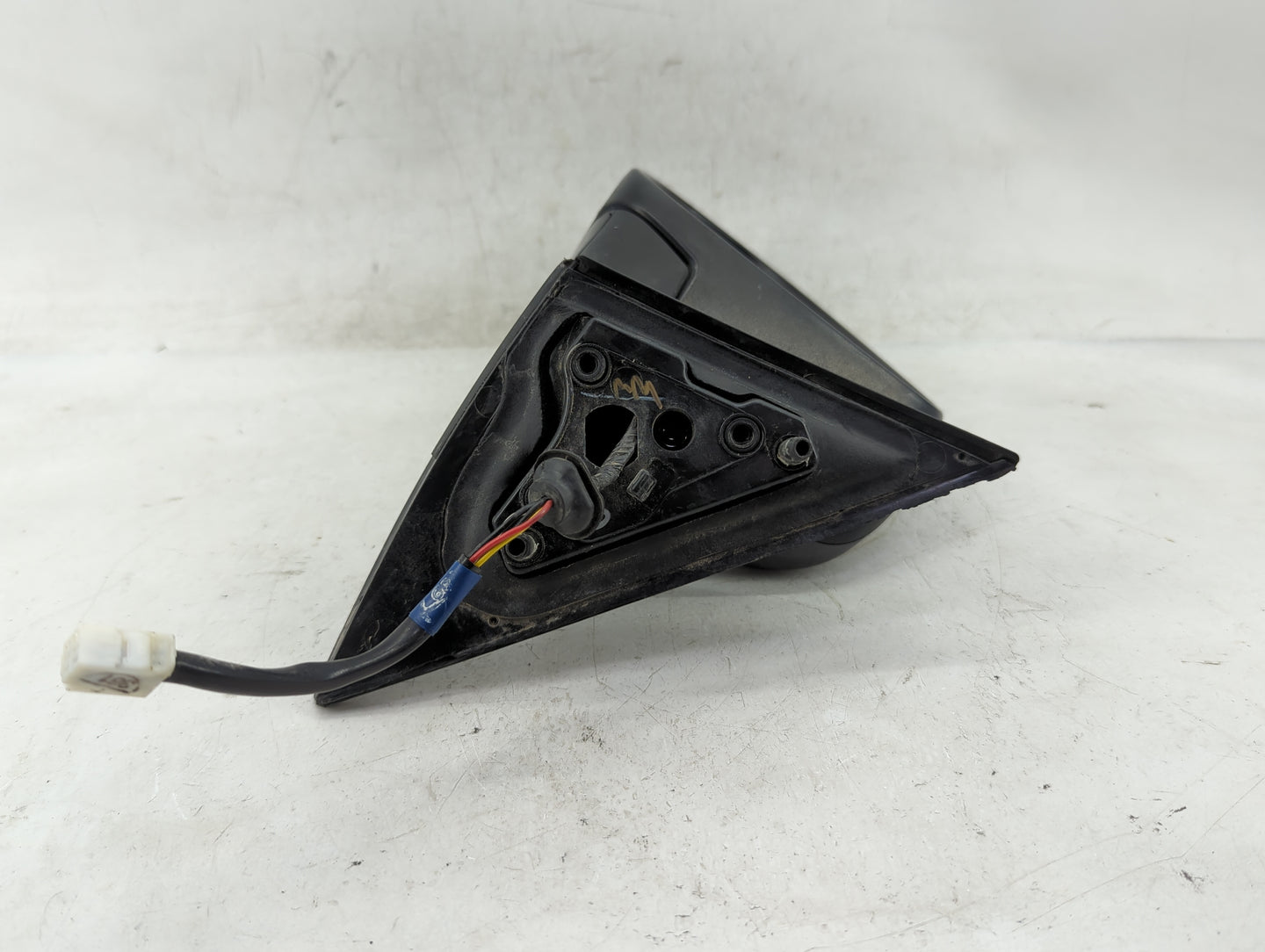 2012-2014 Toyota Camry Driver Side View Mirror - Left Door Mirror OEM Used - Oemusedautoparts1.com