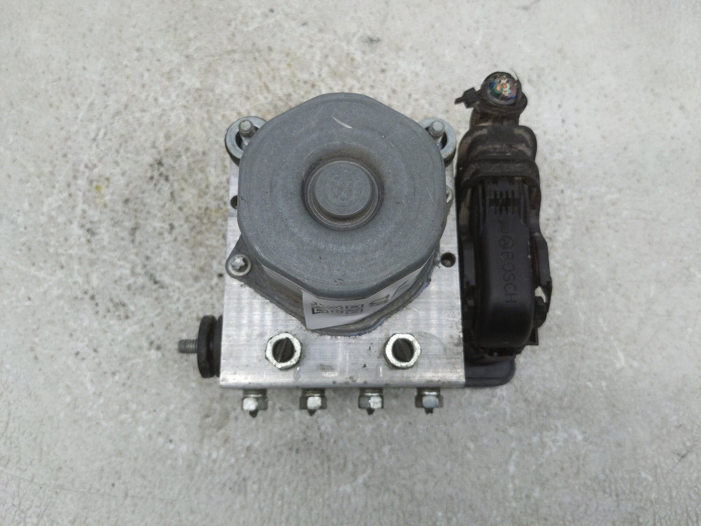 2013-2014 Toyota Camry ABS Pump Control Module Replacement P/N:44540-06080 Fits Fits 2013 2014 OEM Used Auto Parts - Oemused