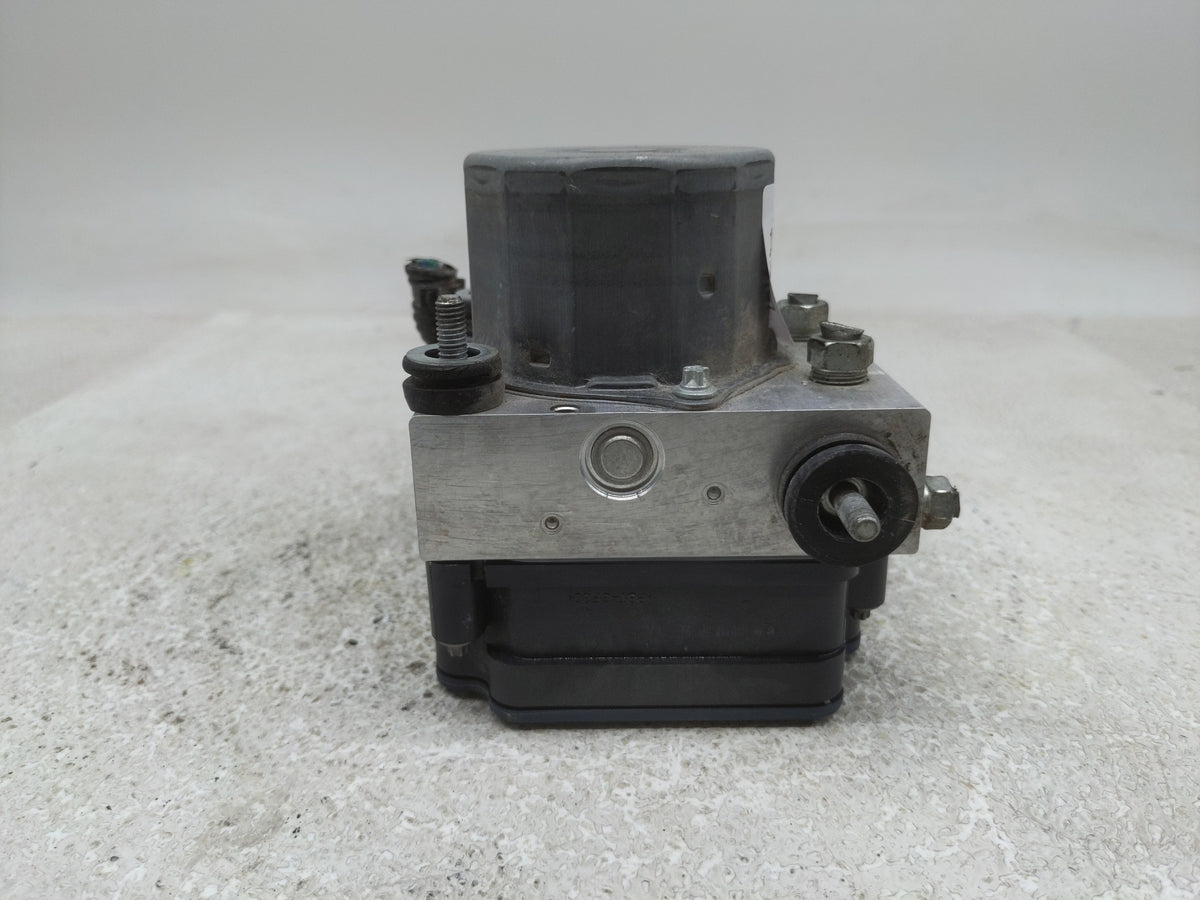 2013-2014 Toyota Camry ABS Pump Control Module Replacement P/N:44540-06080 Fits Fits 2013 2014 OEM Used Auto Parts - Oemused