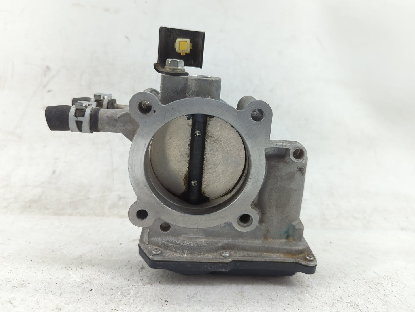 2010-2017 Toyota Camry Throttle Body P/N:22030-0V010 Fits Fits 2009 2010 2011 2012 2013 2014 2015 2016 2017 2018 2019 OEM Us