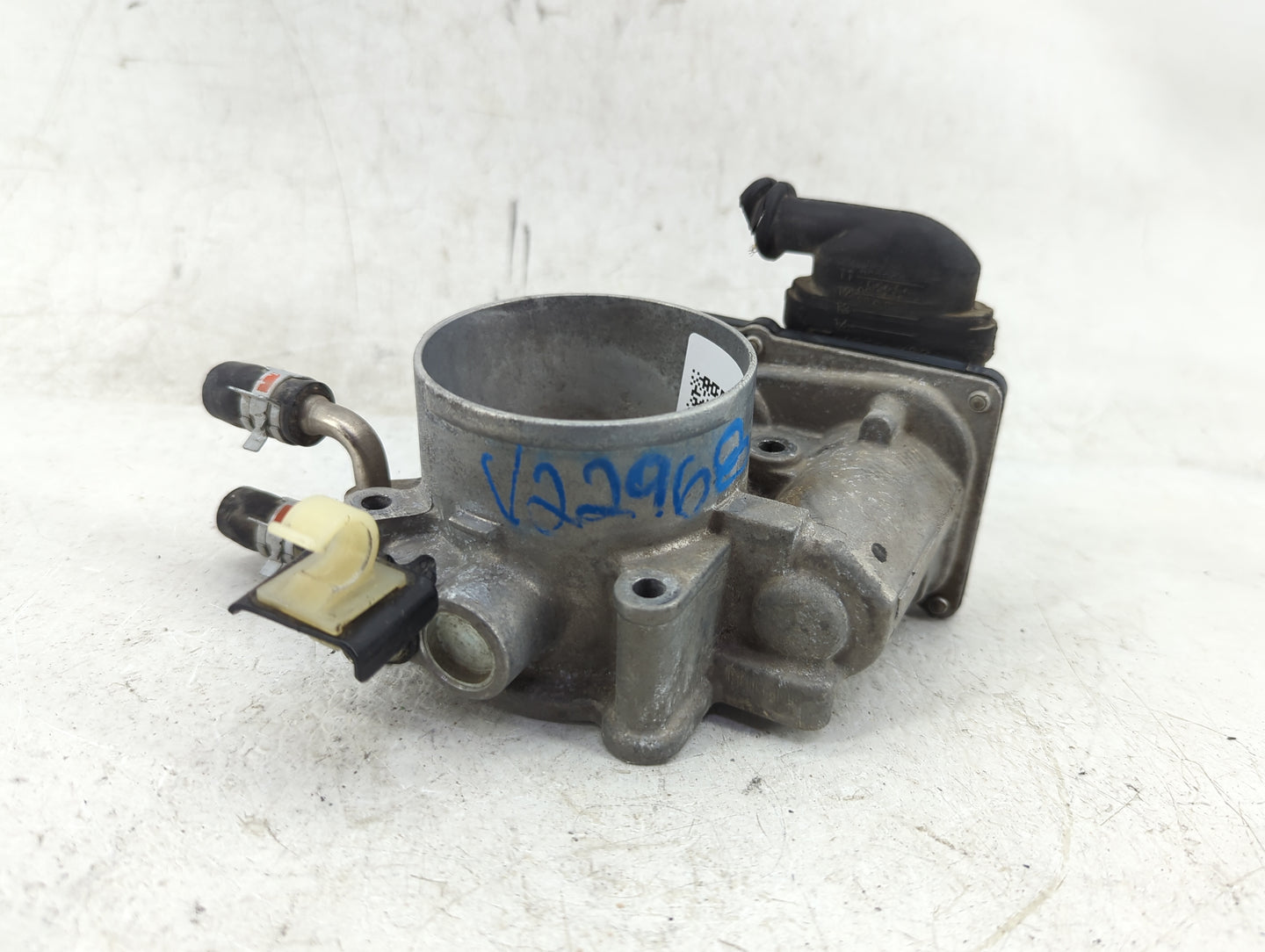 2010-2017 Toyota Camry Throttle Body P/N:22030-0V010 Fits Fits 2009 2010 2011 2012 2013 2014 2015 2016 2017 2018 2019 OEM Us