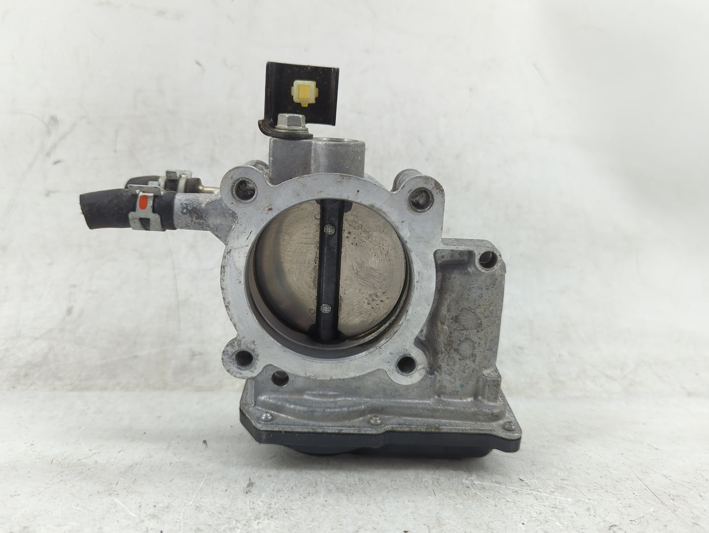 2010-2017 Toyota Camry Throttle Body P/N:22030-0V010 Fits Fits 2009 2010 2011 2012 2013 2014 2015 2016 2017 2018 2019 OEM Us