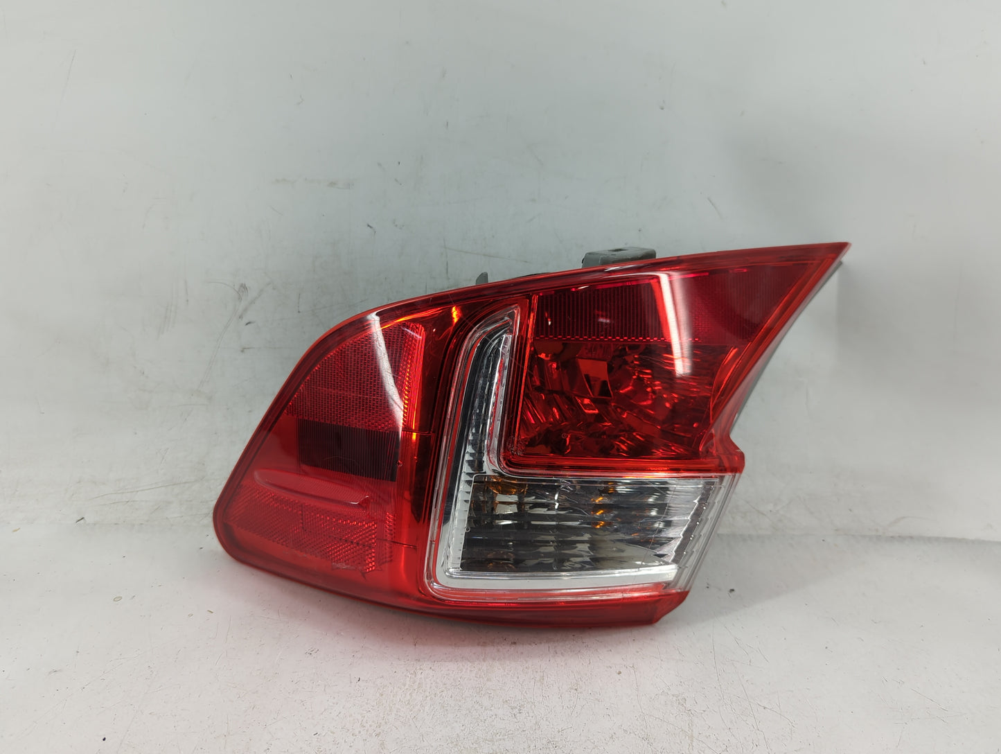2012-2014 Toyota Camry Tail Light Assembly Passenger Right OEM Fits Fits 2012 2013 2014 OEM Used Auto Parts - Oemusedautopar