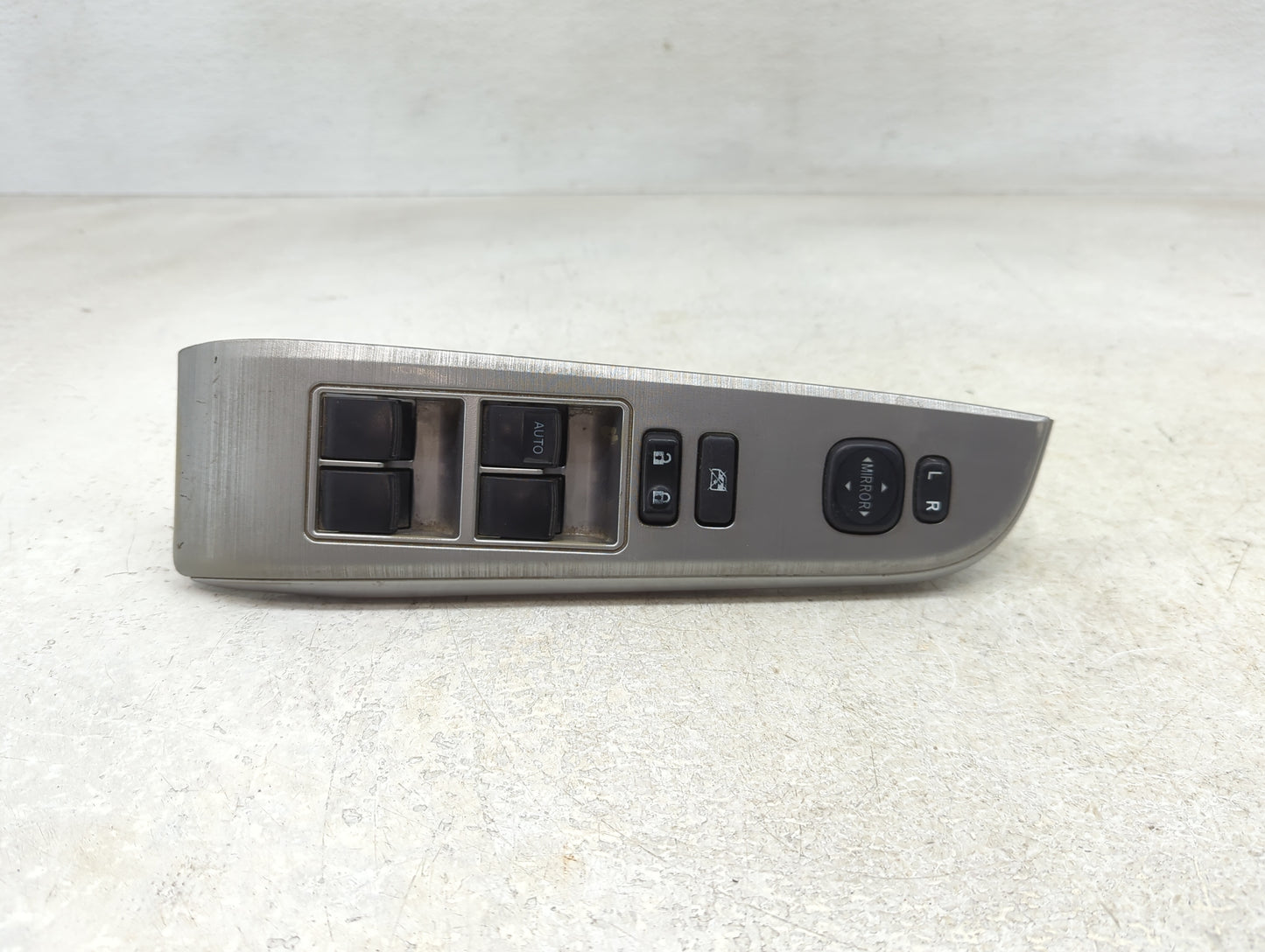 2013-2014 Toyota Camry Master Power Window Switch Replacement Driver Side Left P/N:74232-06370 74232-06360 Fits Fits 2013 20