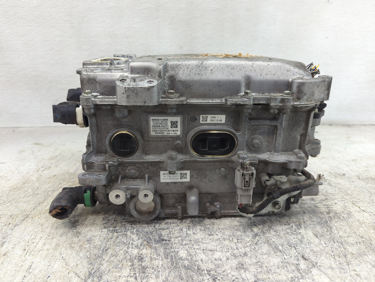 2012 Camry Ac Dc Power Control Module Accessory Computer Power Inverter - Oemusedautoparts1.com