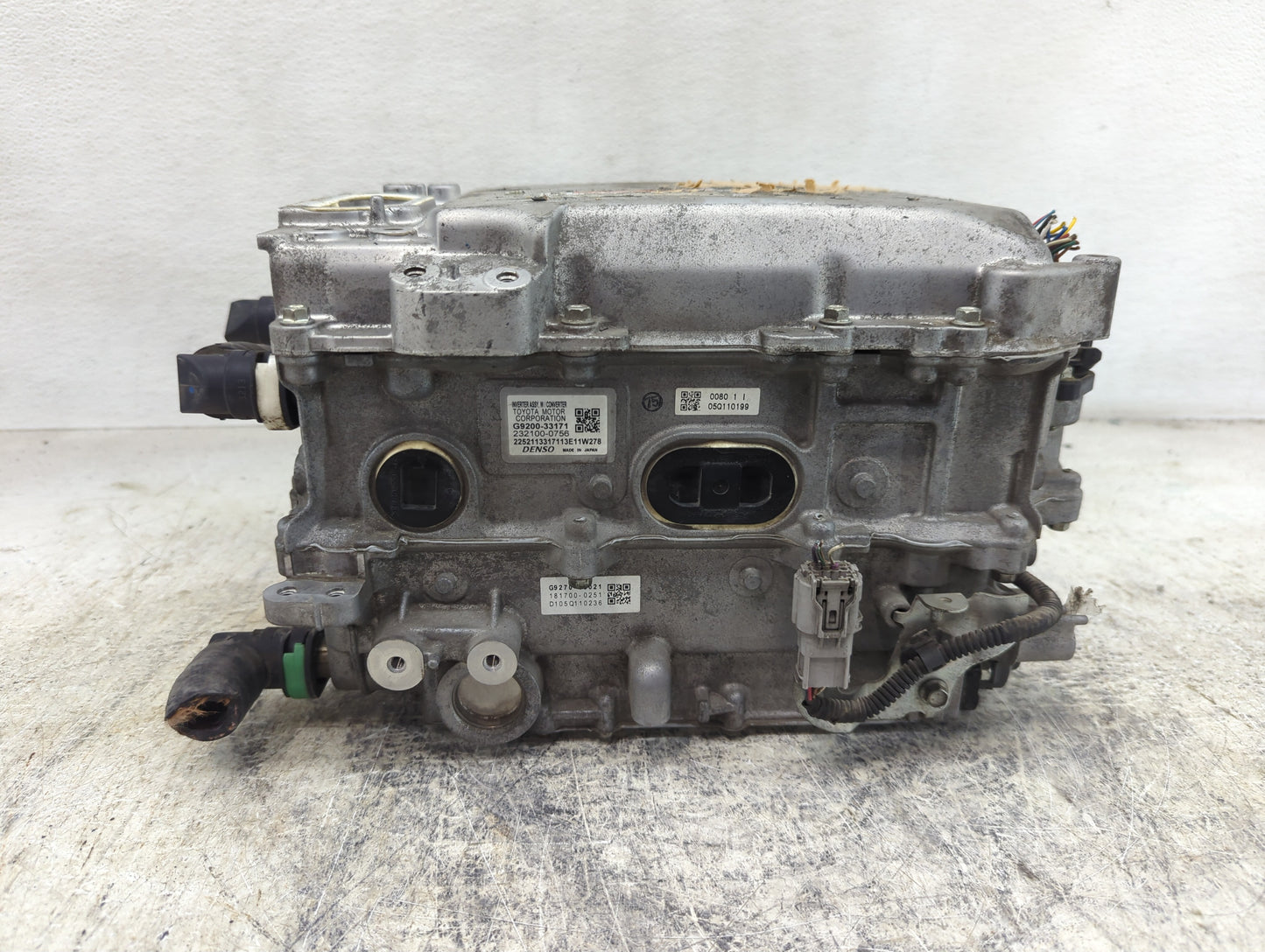 2012 Camry Ac Dc Power Control Module Accessory Computer Power Inverter - Oemusedautoparts1.com