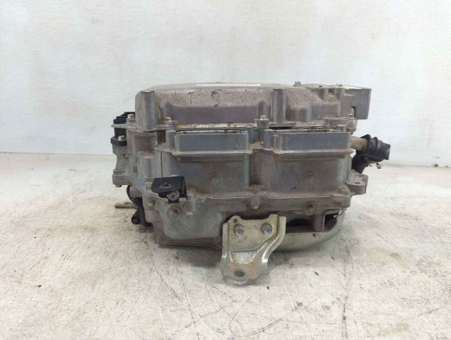 2012 Camry Ac Dc Power Control Module Accessory Computer Power Inverter - Oemusedautoparts1.com