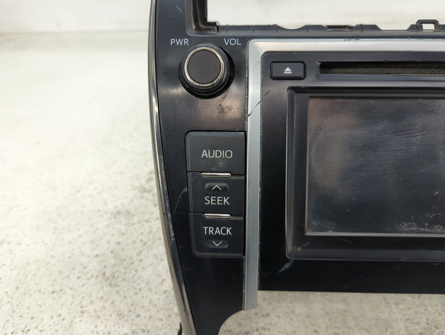 2013-2014 Toyota Camry Radio AM FM Cd Player Receiver Replacement P/N:86140-06011 CV-VS81E14DA Fits Fits 2013 2014 OEM Used 