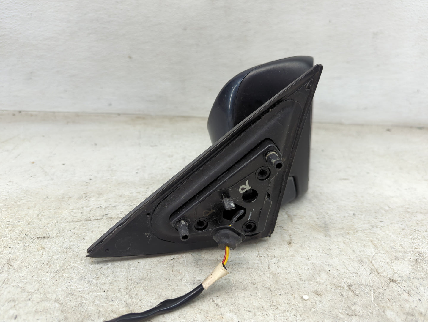 2012-2014 Toyota Camry Passenger Side View Mirror - Right Door Mirror OEM Used - Oemusedautoparts1.com