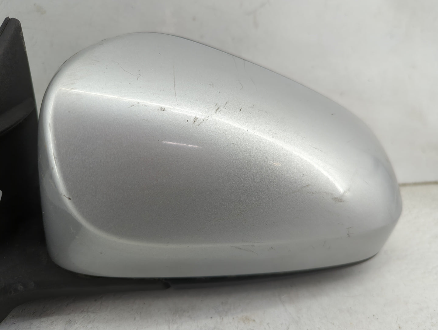 2012-2014 Toyota Camry Driver Side View Mirror - Left Door Mirror OEM Used - Oemusedautoparts1.com