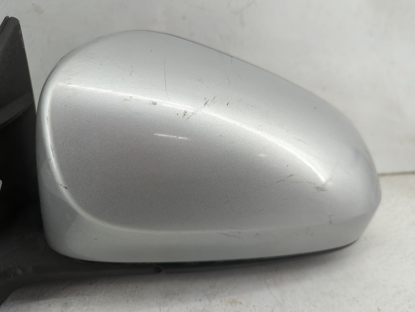 2012-2014 Toyota Camry Driver Side View Mirror - Left Door Mirror OEM Used - Oemusedautoparts1.com