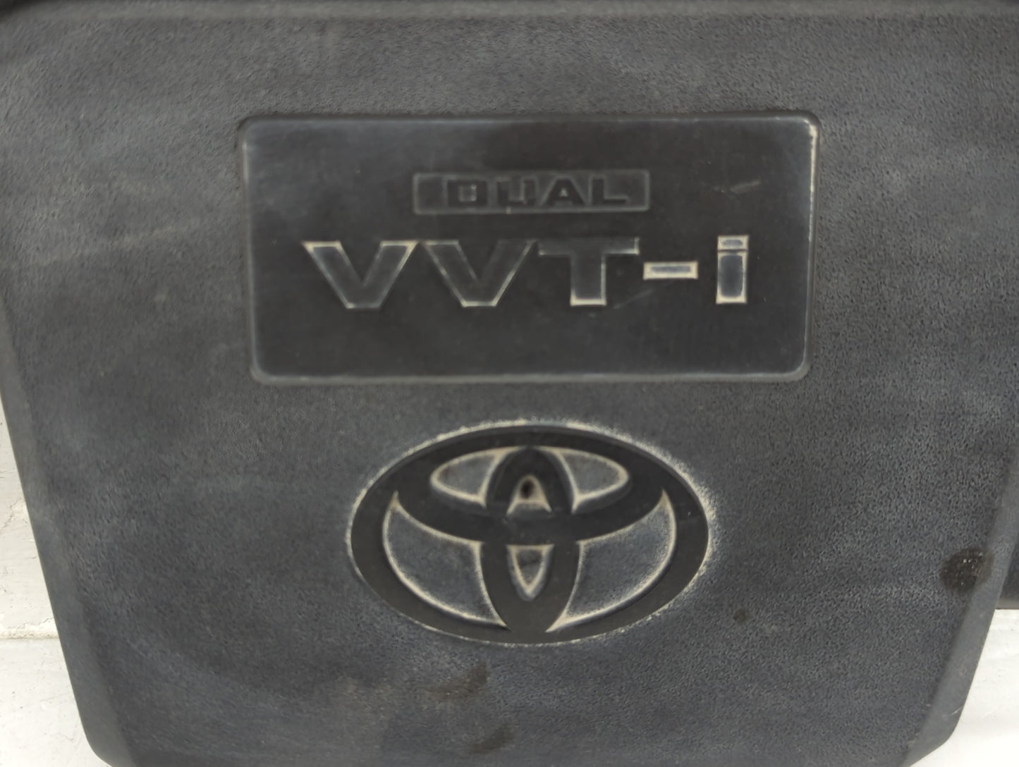 2013 Toyota Camry Engine Cover 1457808 - Oemusedautoparts1.com