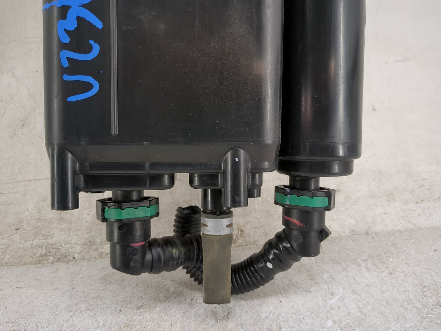 2013 Toyota Camry Fuel Vapor Charcoal Canister 1459697 - Oemusedautoparts1.com