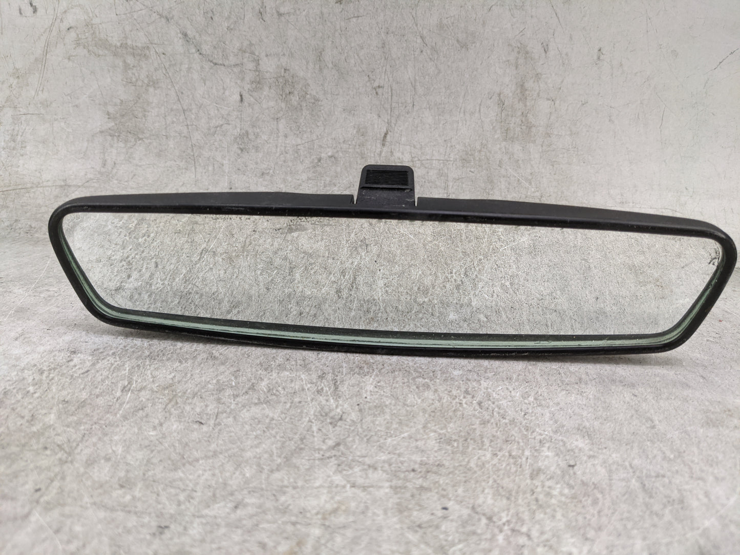 2013 Toyota Camry Interior Rear View Mirror Replacement OEM P/N:011083 Fits OEM Used Auto Parts - Oemusedautoparts1.com
