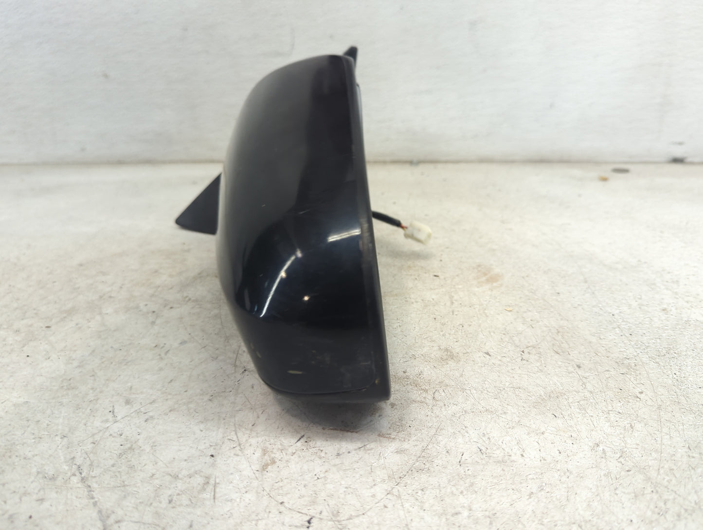 2012-2014 Toyota Camry Driver Side View Mirror - Left Door Mirror OEM Used - Oemusedautoparts1.com