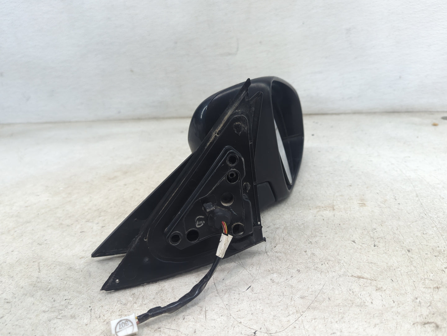 2012-2014 Toyota Camry Passenger Side View Mirror - Right Door Mirror OEM Used - Oemusedautoparts1.com
