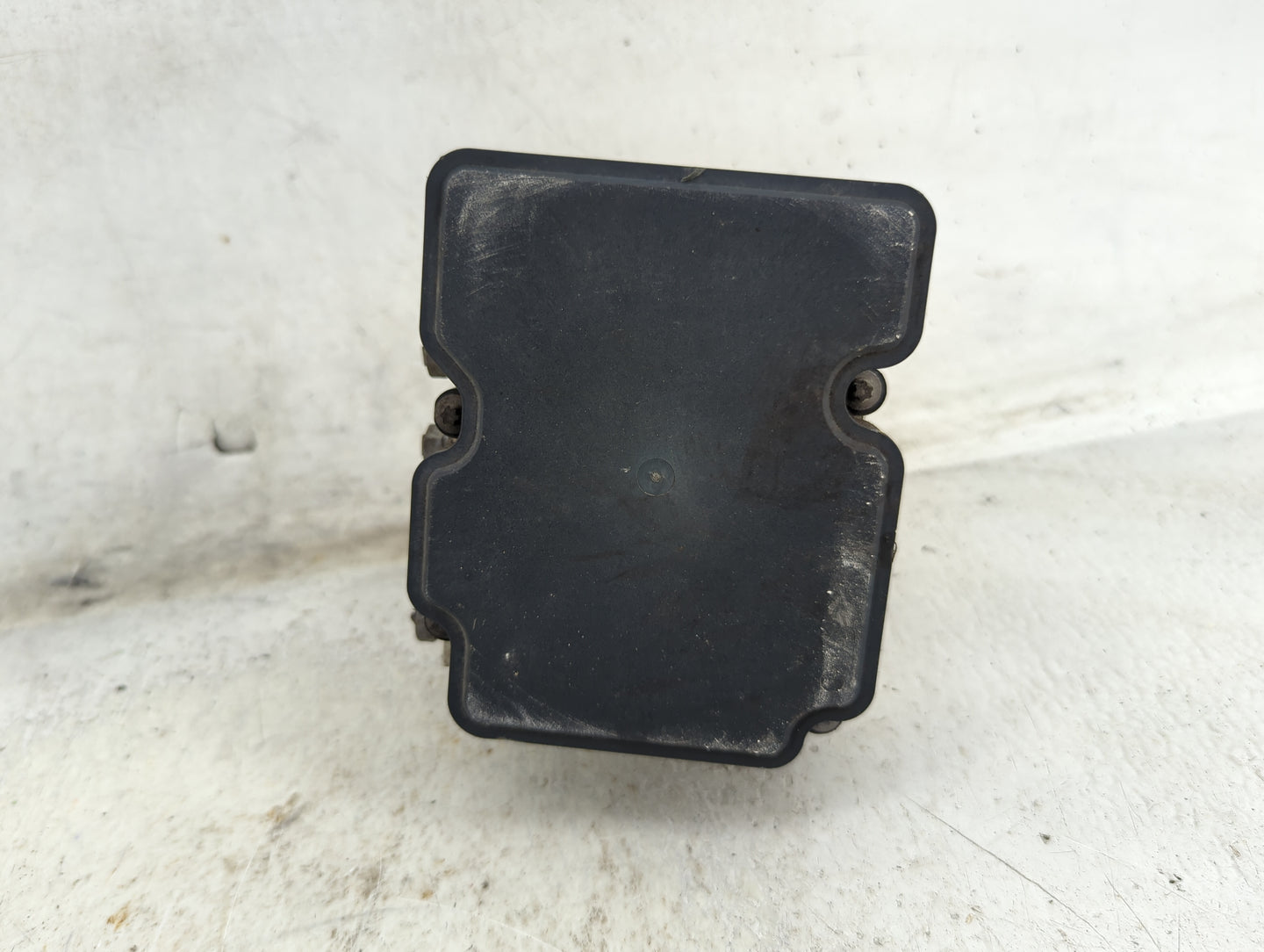 2013 Toyota Camry ABS Pump Control Module Replacement P/N:0265956060 133038737030 Fits OEM Used Auto Parts - Oemusedautopart