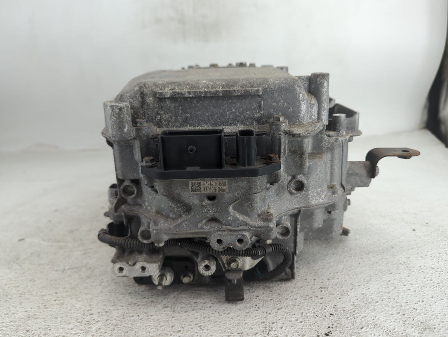 2012-2017 Toyota Camry Hybrid DC Synergy Drive Power Inverter P/N:G9200-33171 232100-0102 Fits OEM Used Auto Parts - Oemused