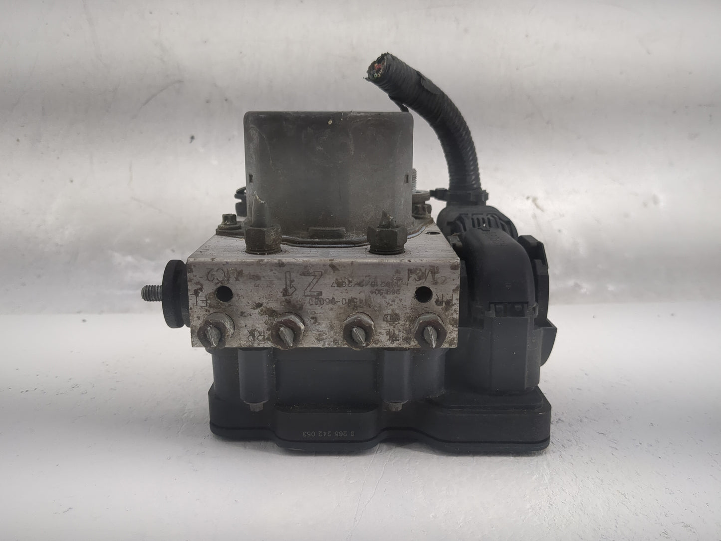 2013 Toyota Camry ABS Pump Control Module Replacement P/N:44510-06032 0265242053, 0265956074, 2251106455 Fits OEM Used Auto 