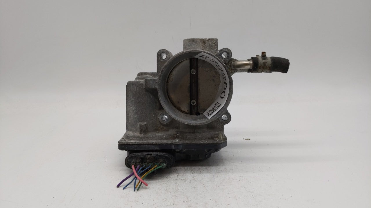 2010-2017 Toyota Camry Throttle Body P/N:22030-0V010 Fits Fits 2009 2010 2011 2012 2013 2014 2015 2016 2017 2018 OEM Used Au
