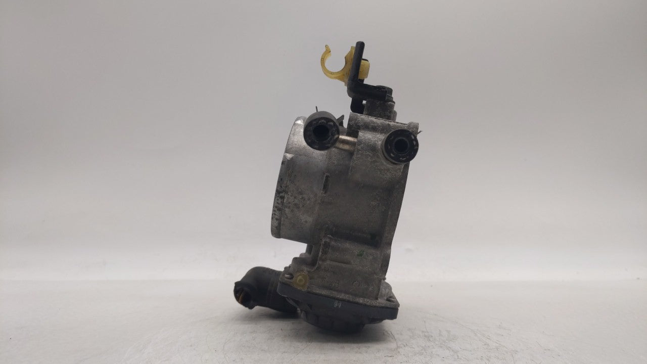 2010-2017 Toyota Camry Throttle Body P/N:22030-0V010 Fits Fits 2009 2010 2011 2012 2013 2014 2015 2016 2017 2018 OEM Used Au