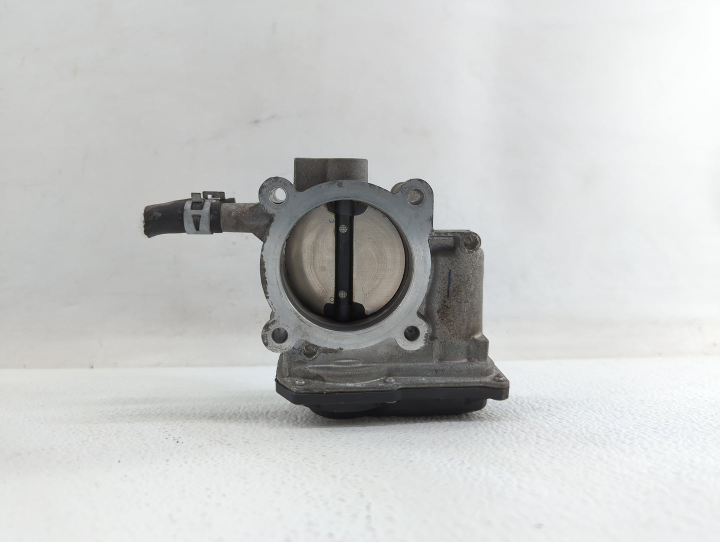 2010-2017 Toyota Camry Throttle Body P/N:22030-36010 22030-0V010 Fits Fits 2009 2010 2011 2012 2013 2014 2015 2016 2017 2018