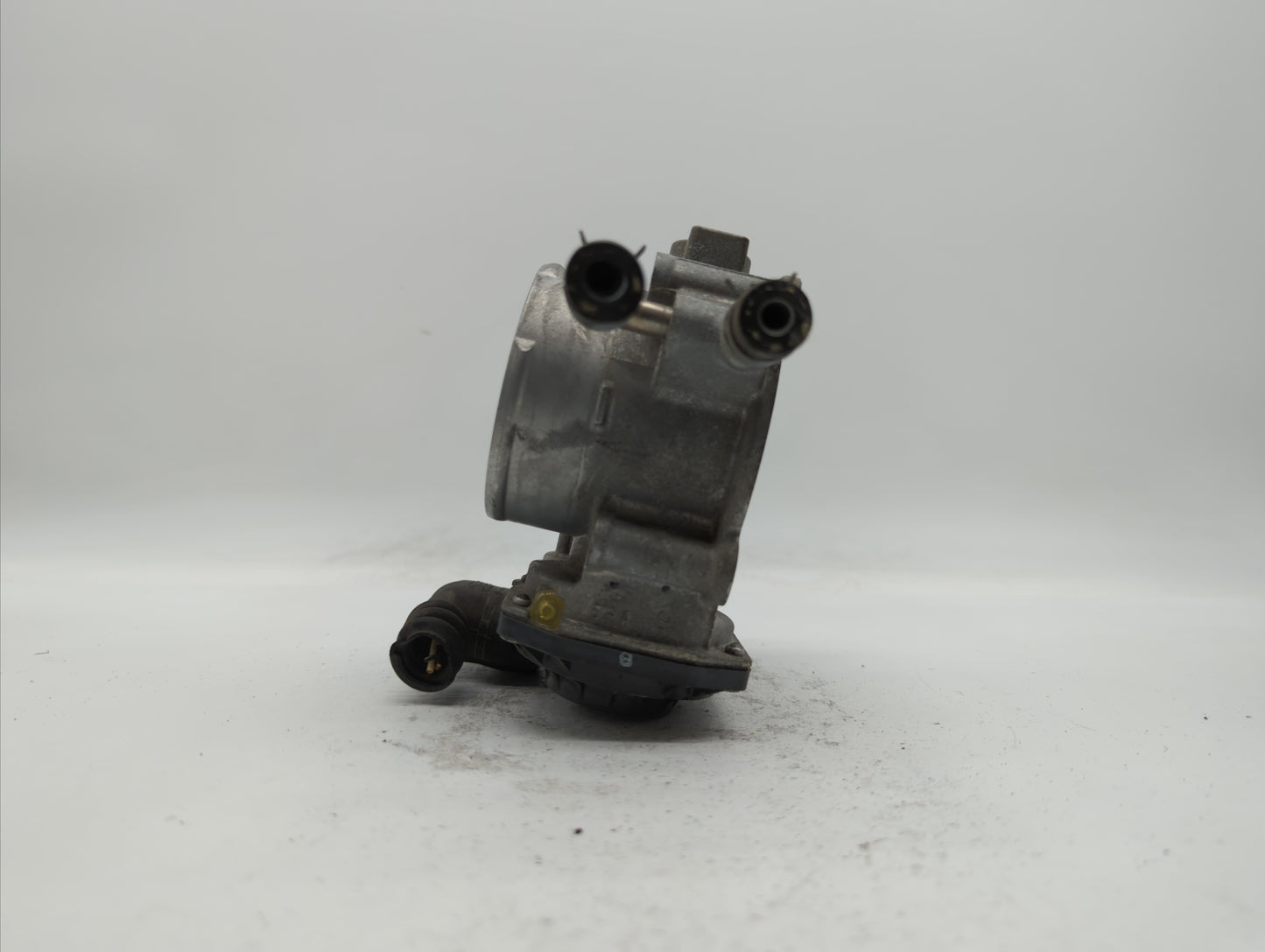 2010-2017 Toyota Camry Throttle Body P/N:22030-36010 22030-0V010 Fits Fits 2009 2010 2011 2012 2013 2014 2015 2016 2017 2018