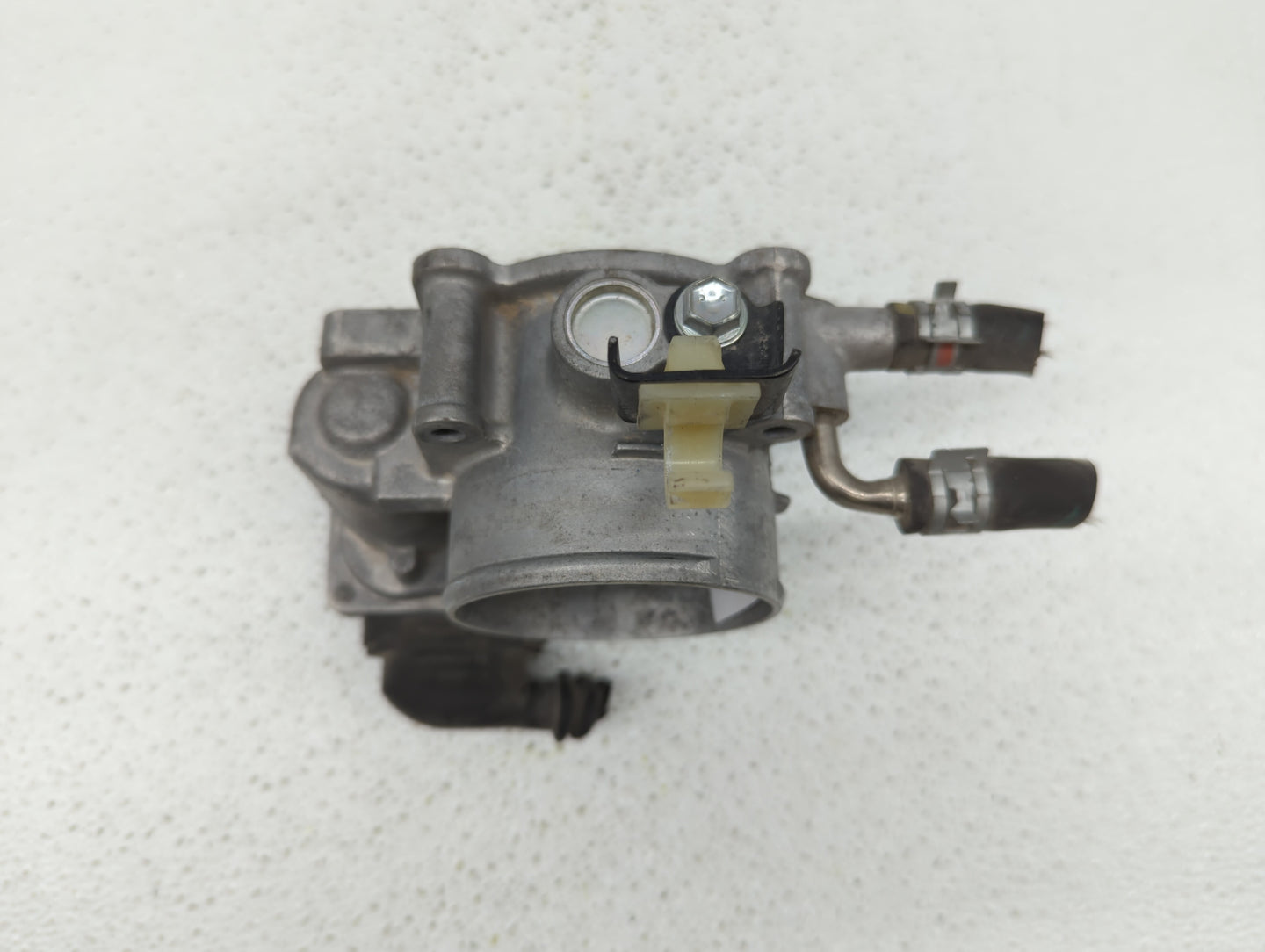 2010-2017 Toyota Camry Throttle Body P/N:22030-36010 22030-0V010 Fits Fits 2009 2010 2011 2012 2013 2014 2015 2016 2017 2018