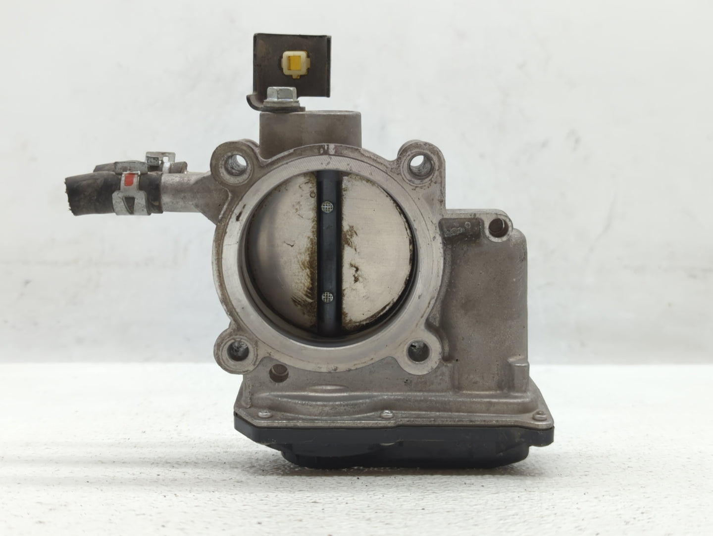 2010-2017 Toyota Camry Throttle Body P/N:22030-0V010 Fits Fits 2009 2010 2011 2012 2013 2014 2015 2016 2017 2018 2019 OEM Us