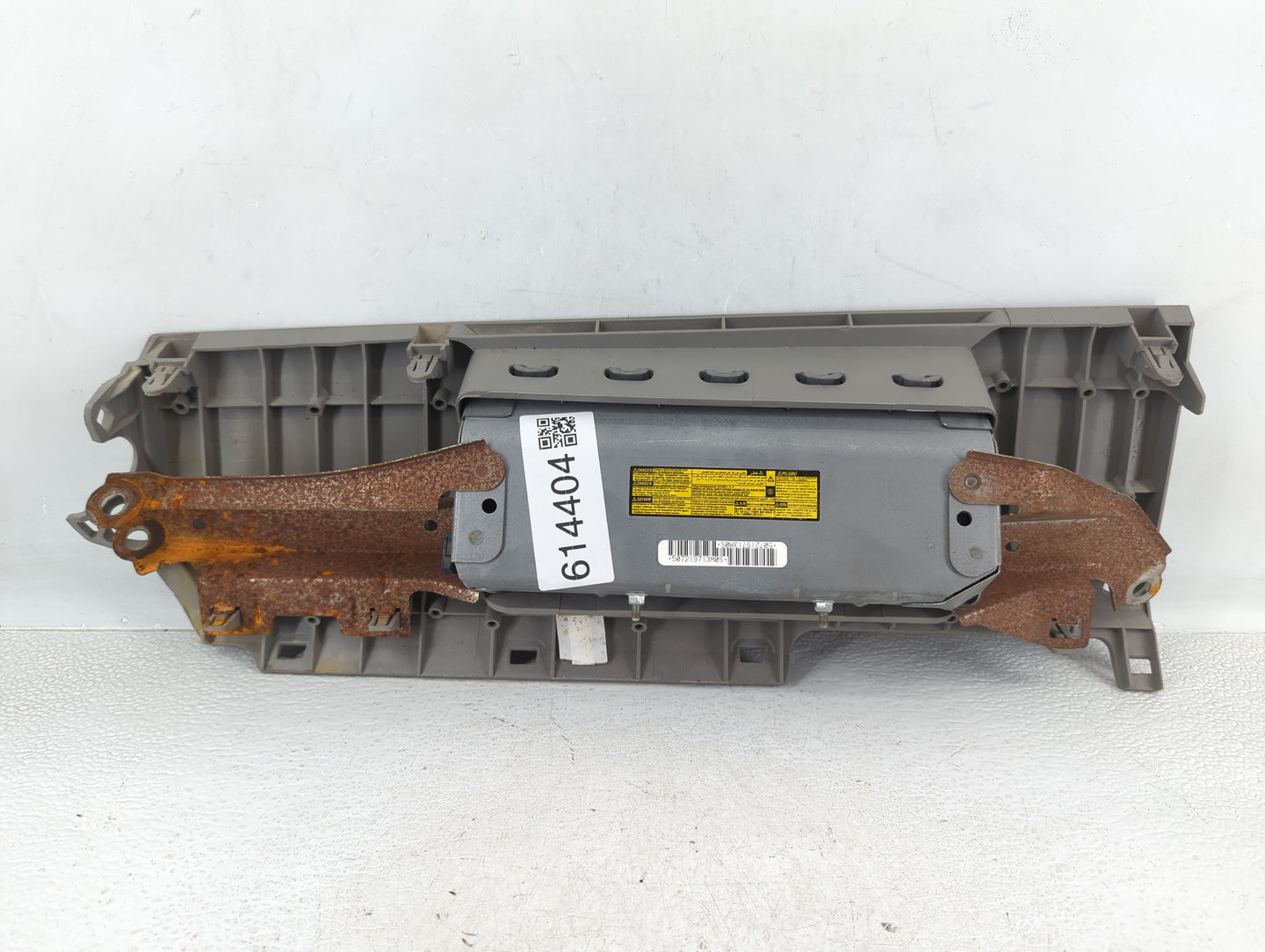 2012-2017 Toyota Camry Air Bag Passenger Right Dashboard Oem - Oemusedautoparts1.com