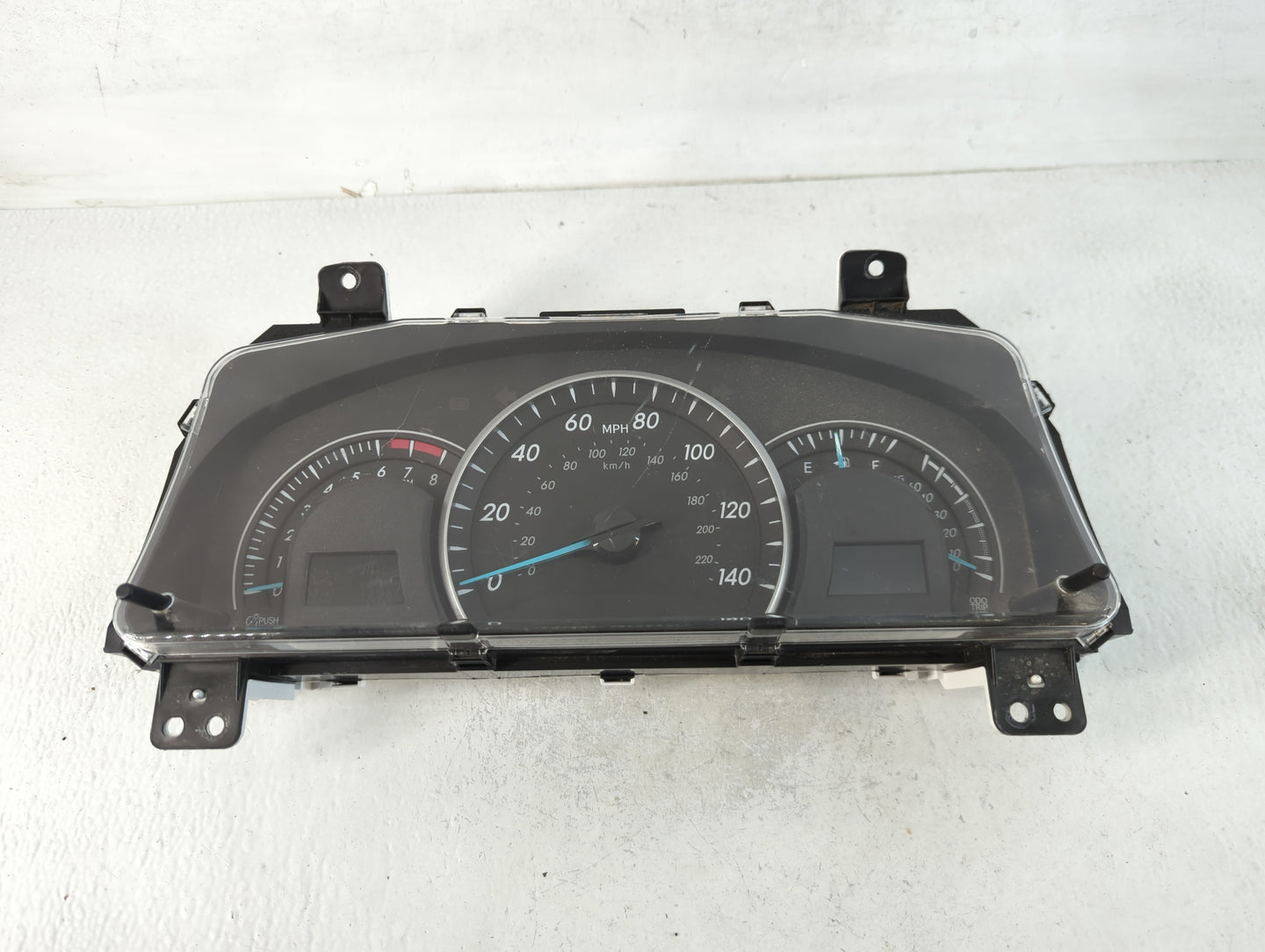 2013-2014 Toyota Camry Instrument Cluster Speedometer Gauges P/N:TN157560-2980 83800-0X620-00 Fits Fits 2013 2014 OEM Used A
