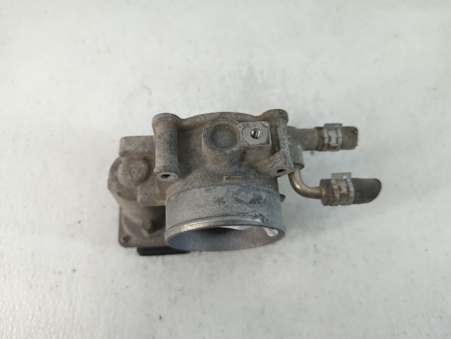 2010-2017 Toyota Camry Throttle Body P/N:22030-0V010 Fits Fits 2009 2010 2011 2012 2013 2014 2015 2016 2017 2018 2019 OEM Us